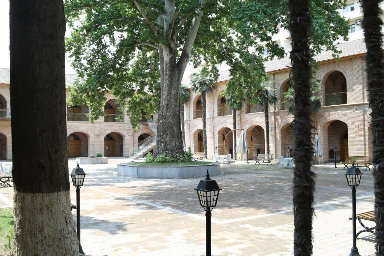 Karvansaray Sah Abbas Hotel Ganja Exterior photo